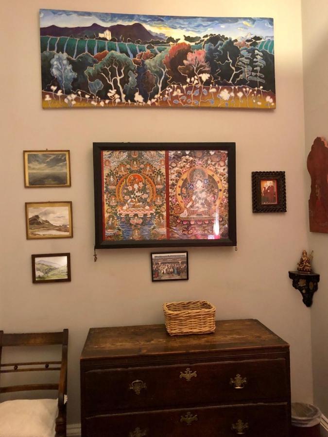 Central Apartment With Parking, Original Art And Antiques EDI Exterior foto