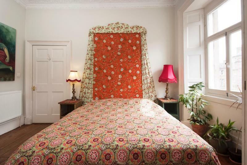 Central Apartment With Parking, Original Art And Antiques EDI Exterior foto